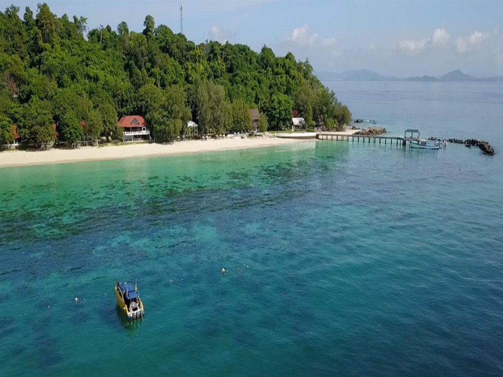 Chalong Bay