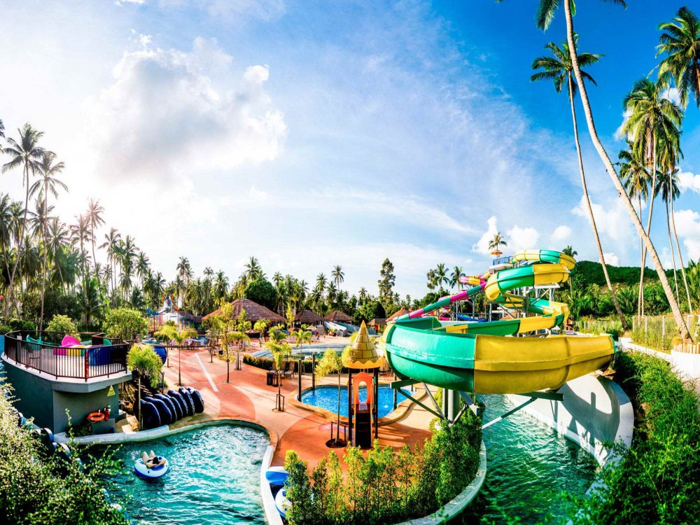 Samui Water Park Pink Elephant