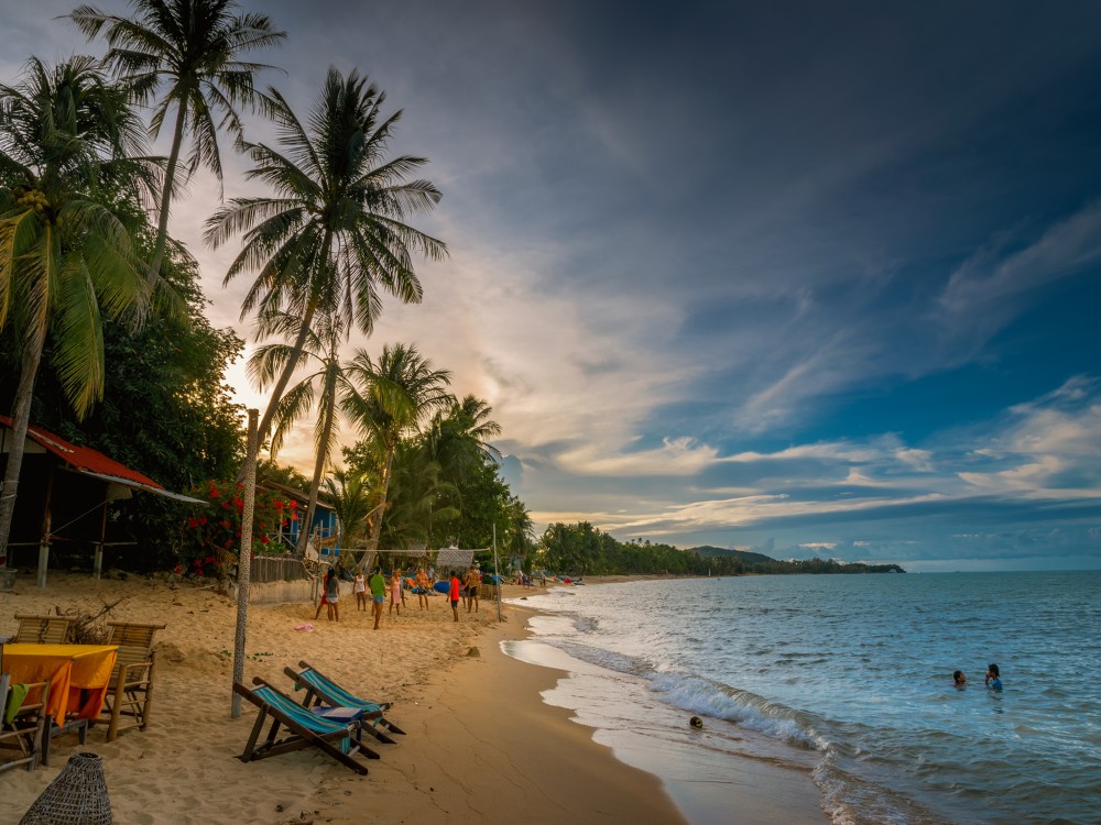 Maenam Beach
