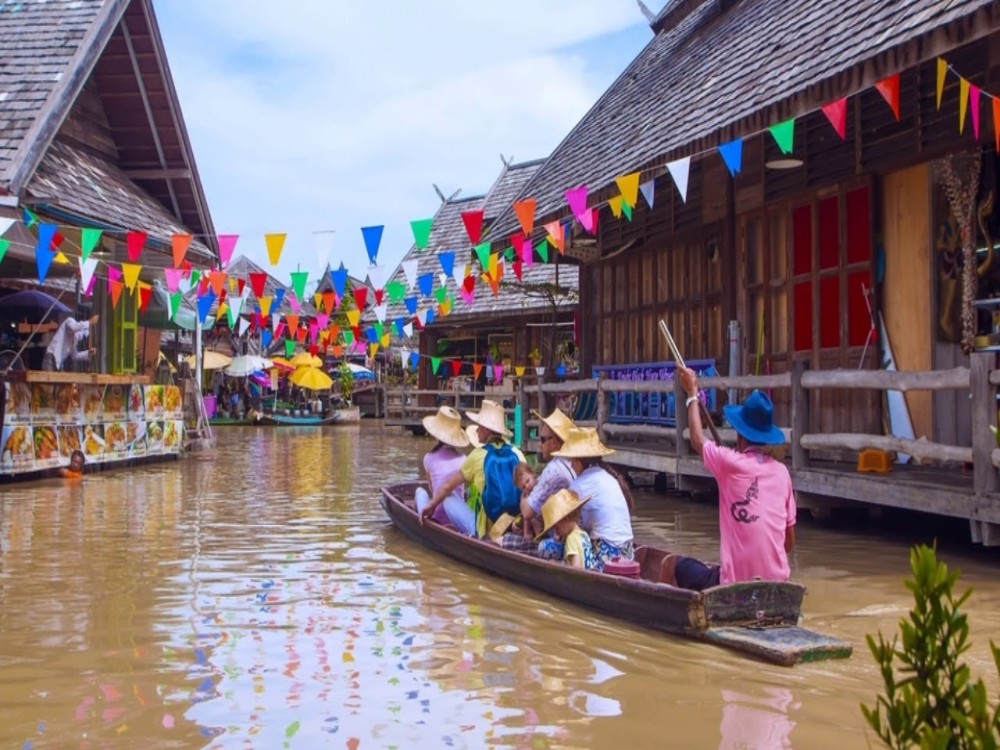 Pattaya Floating Market