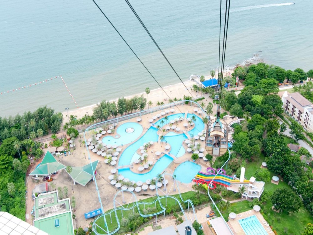 Pattaya Water Park at Pattaya Park Beach Resort