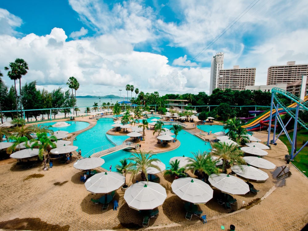 Pattaya Water Park at Pattaya Park Beach Resort