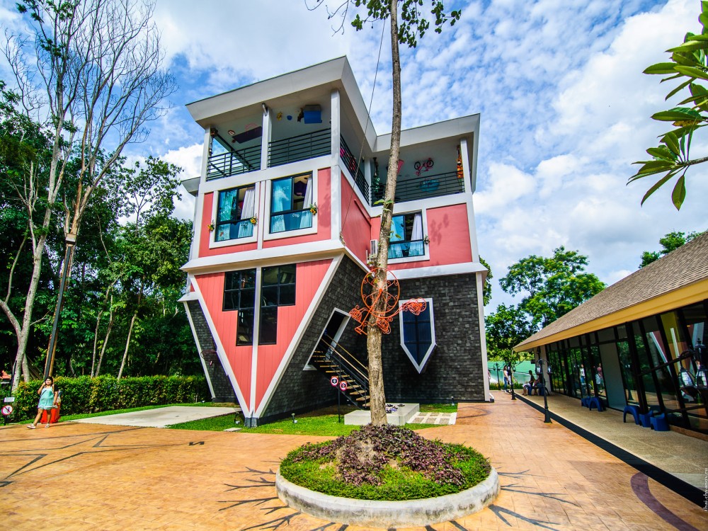 Upside Down Pattaya