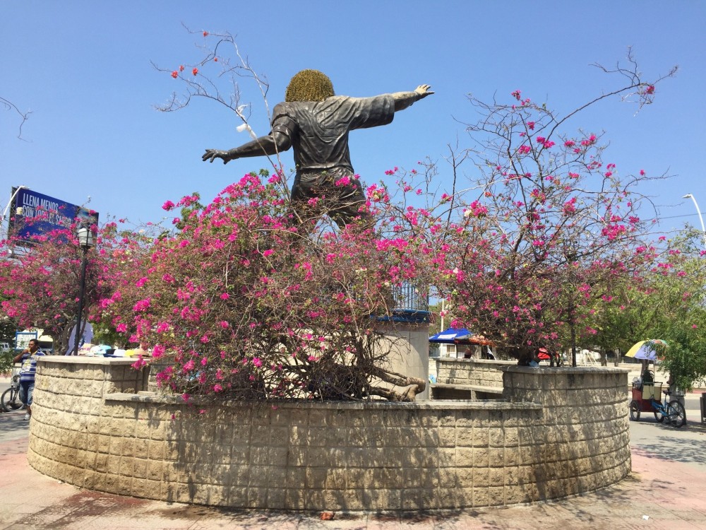 Carlos El Pibe Valderrama Statue