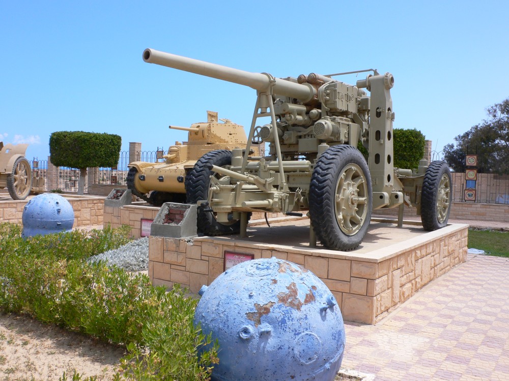  El Alamein War Cemetery and Museum