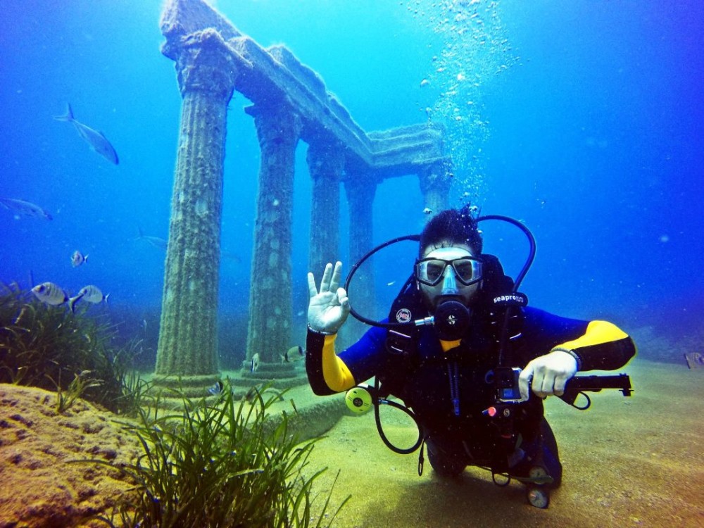 Side Underwater Museum