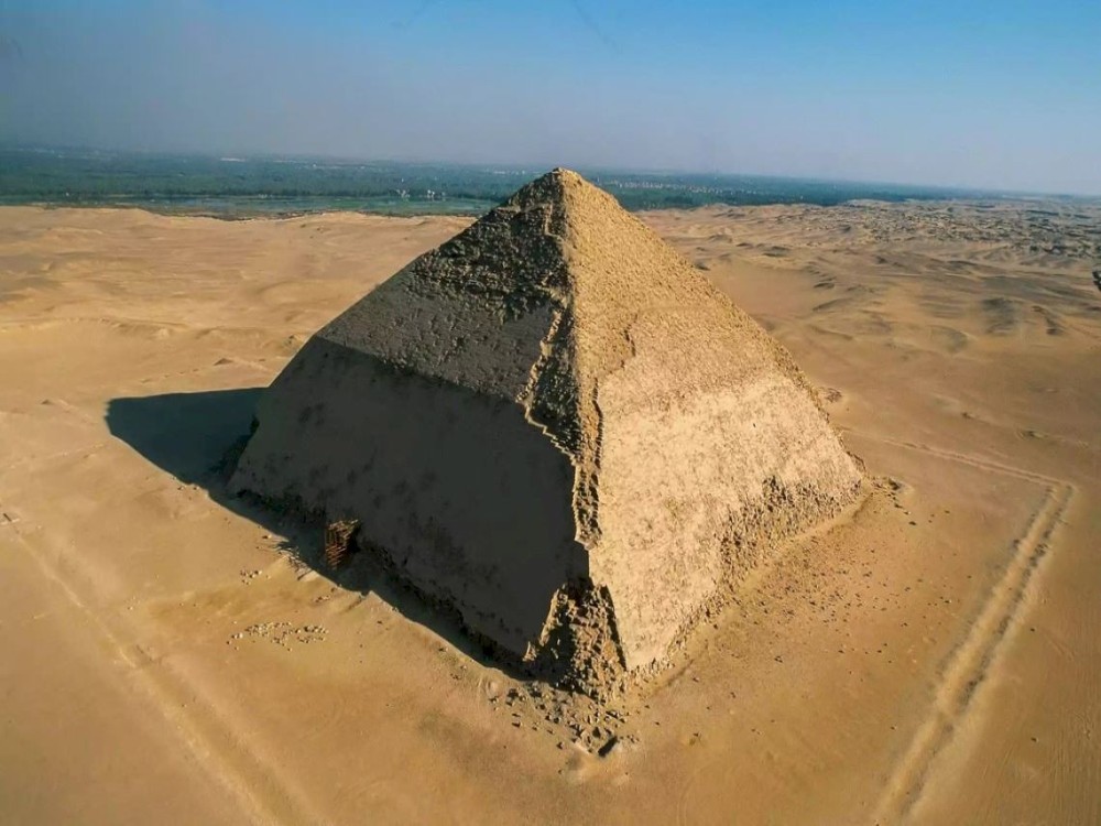 Dahshur