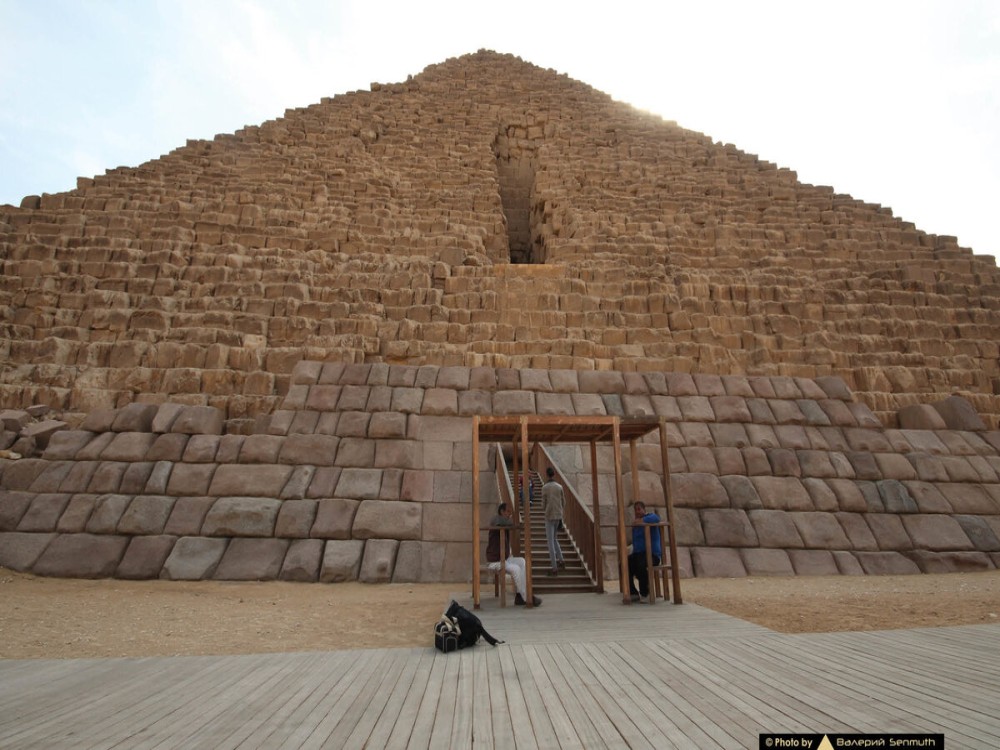 Pyramid of Menkaure