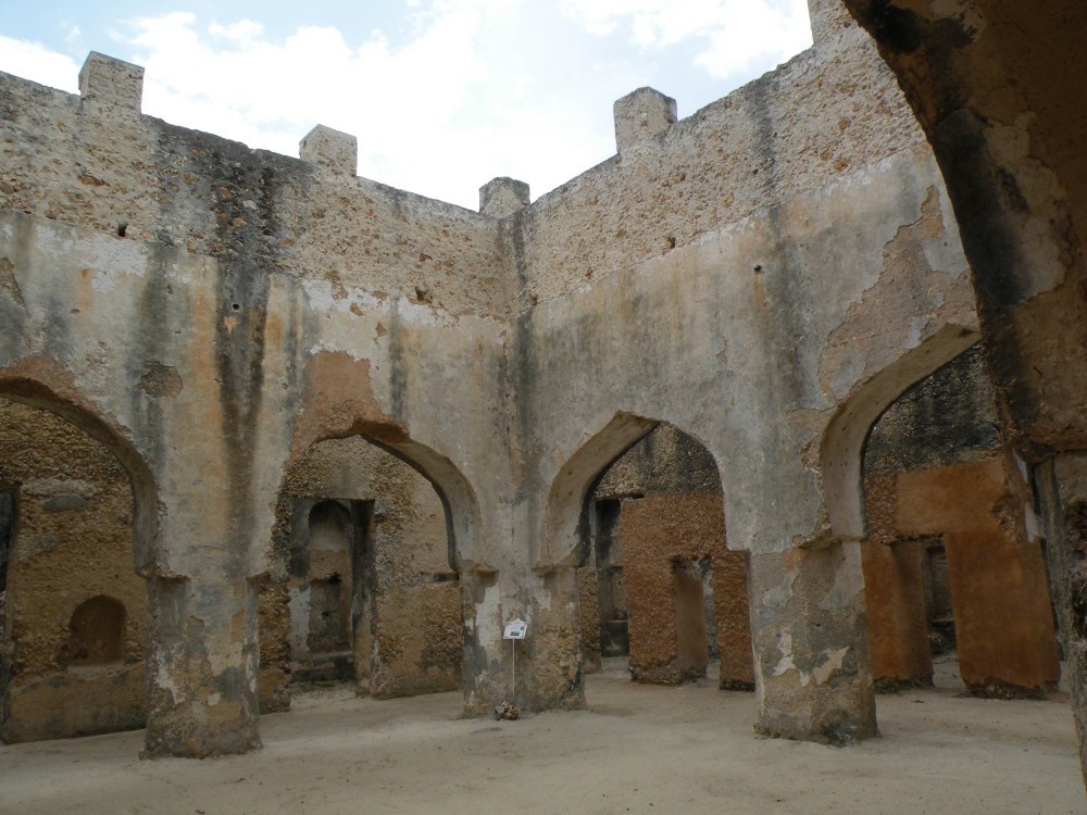 Mtoni Palace