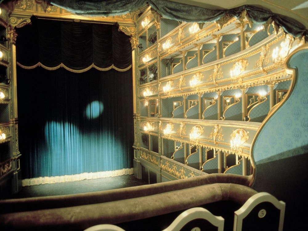 Estates Theatre