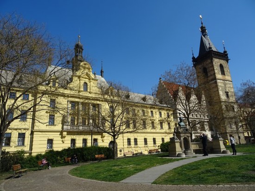 Charles Square