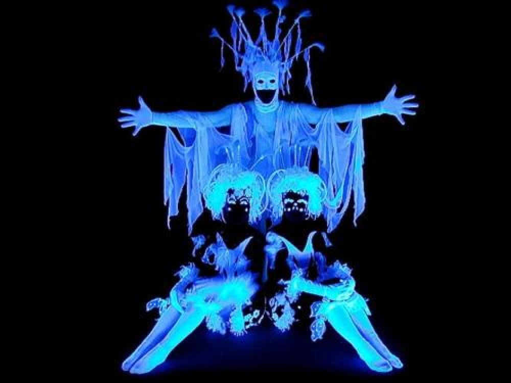 WOW Black Light Theater