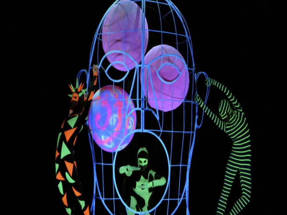 WOW Black Light Theater