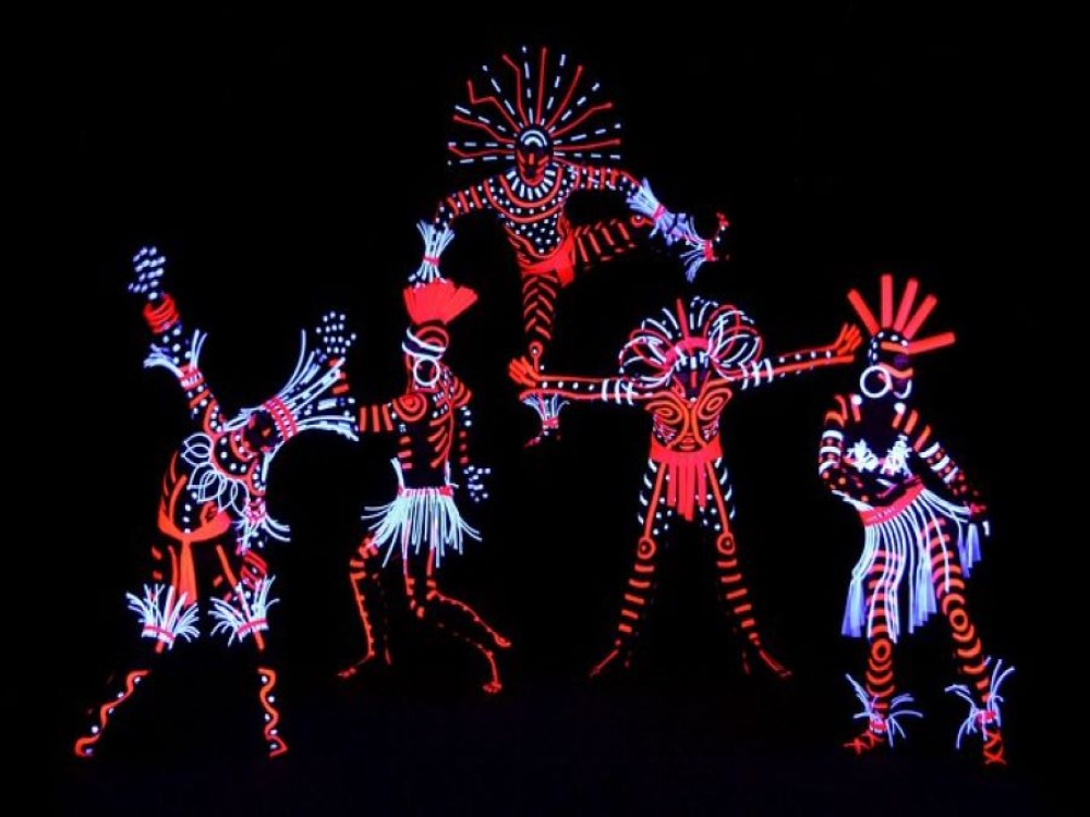 WOW Black Light Theater