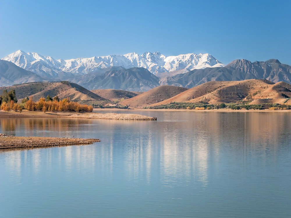 Takerkoust Lake