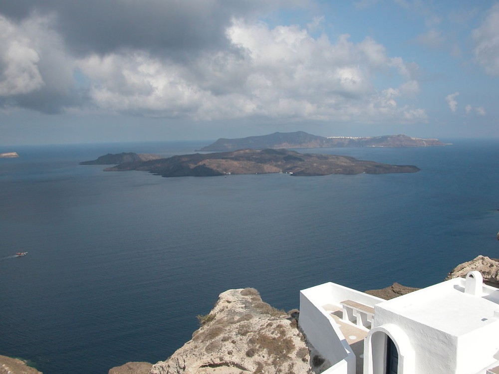Nea Kameni
