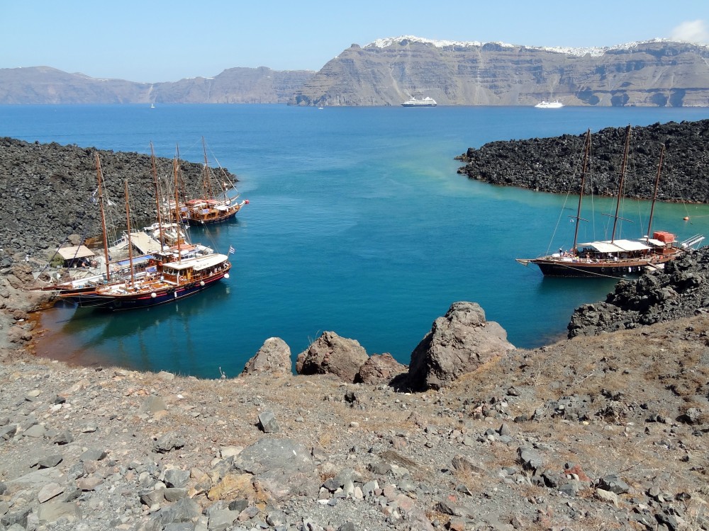 Nea Kameni