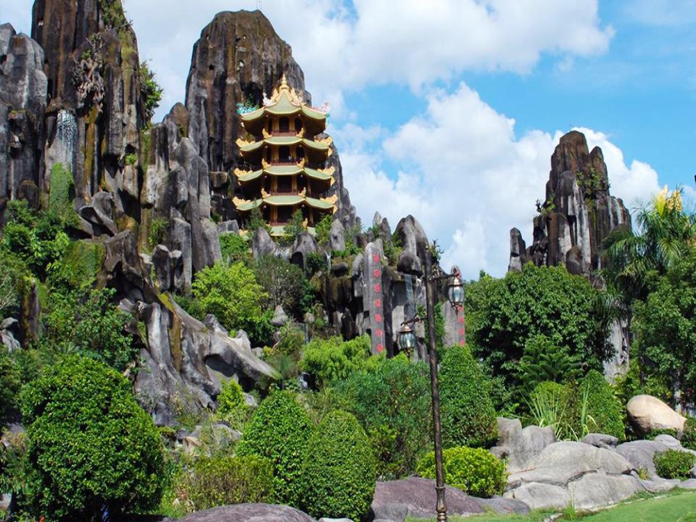 Marble Mountains