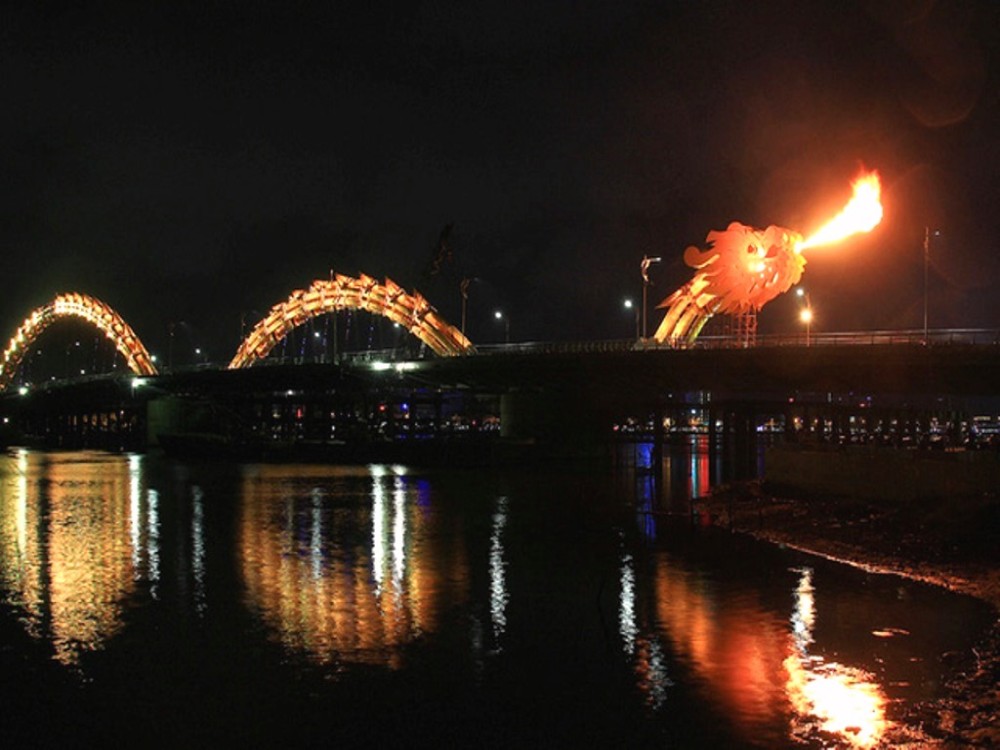 Dragon Bridge 