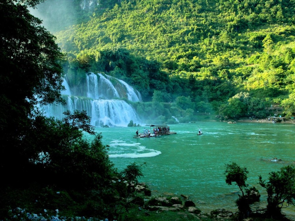 Bach Ma National Park