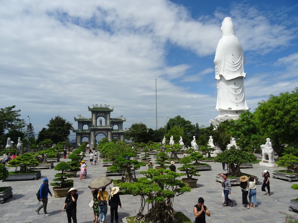 Linh Ung Pagoda