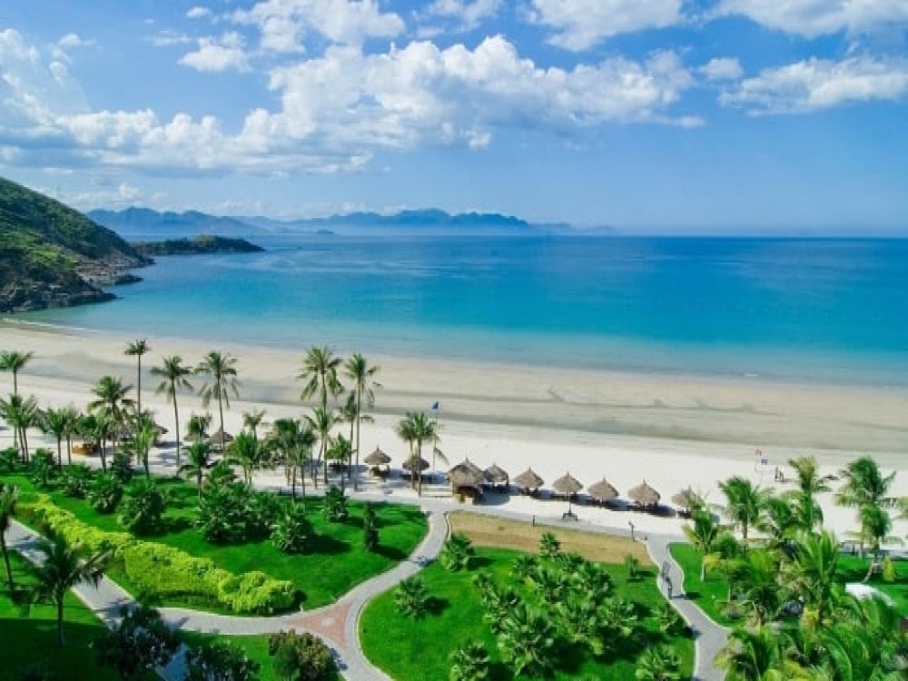 Non Nuoc Beach