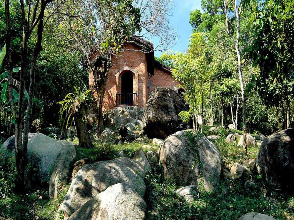 Dong Dinh Museum