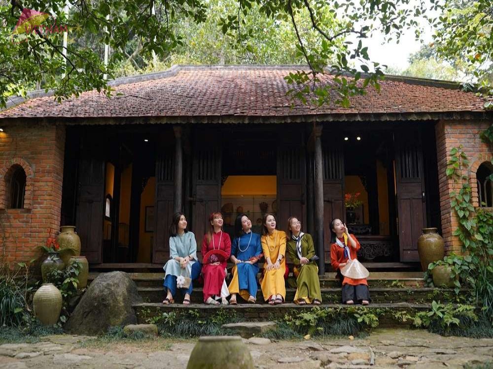 Dong Dinh Museum