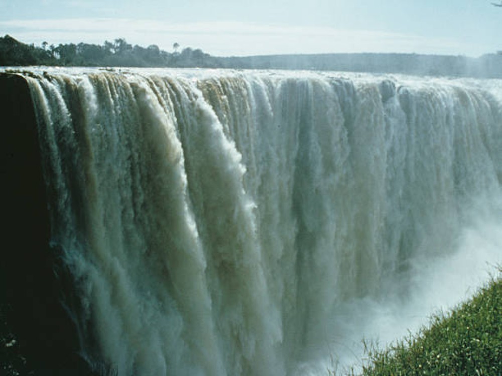 Victoria Falls (Mosi-oa-Tunya)