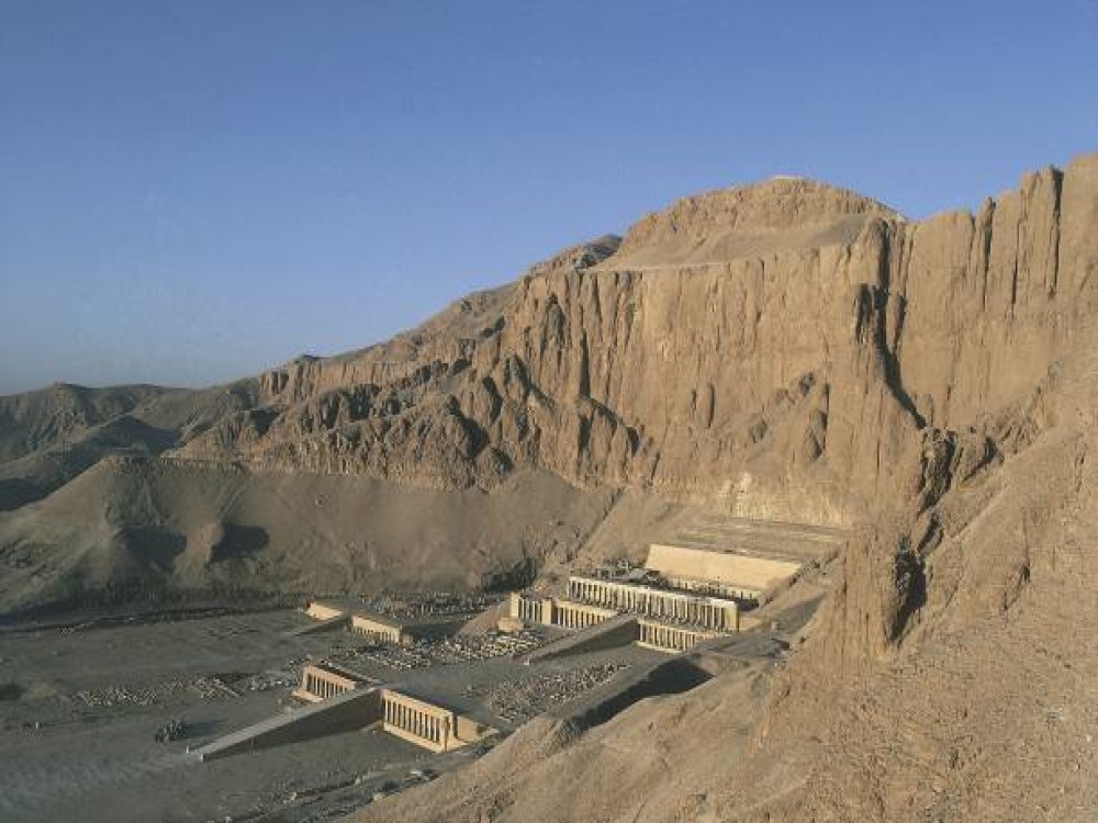 Temple of Hatshepsut (at Deir el-Bahari)