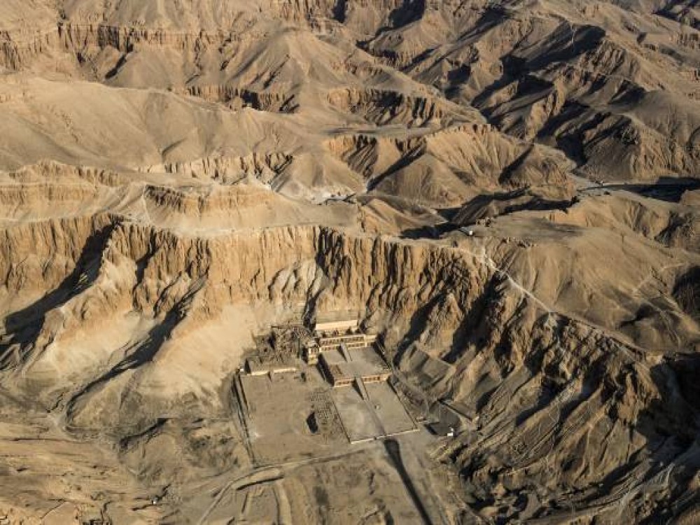 Temple of Hatshepsut (at Deir el-Bahari)