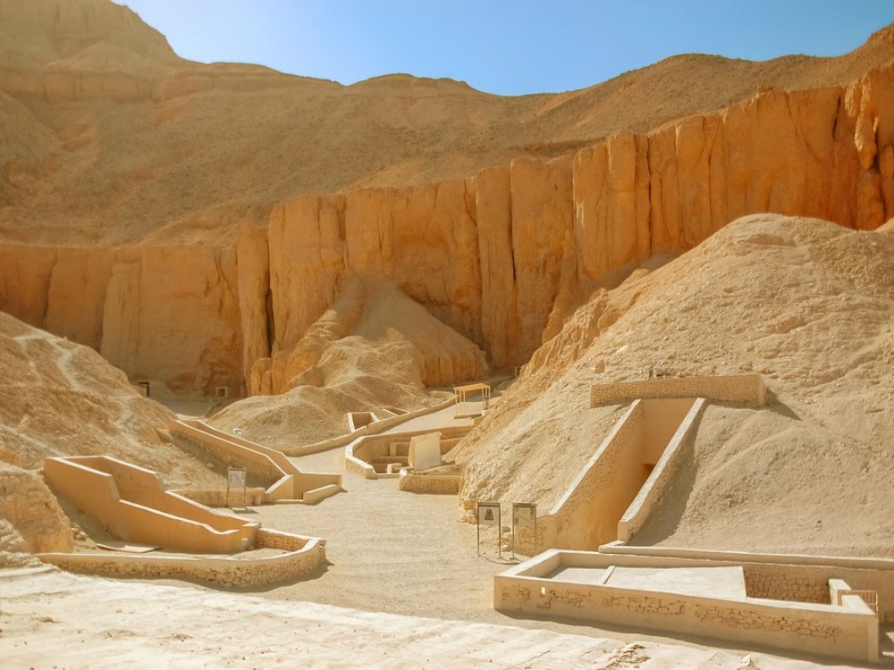 Valley of the Queens