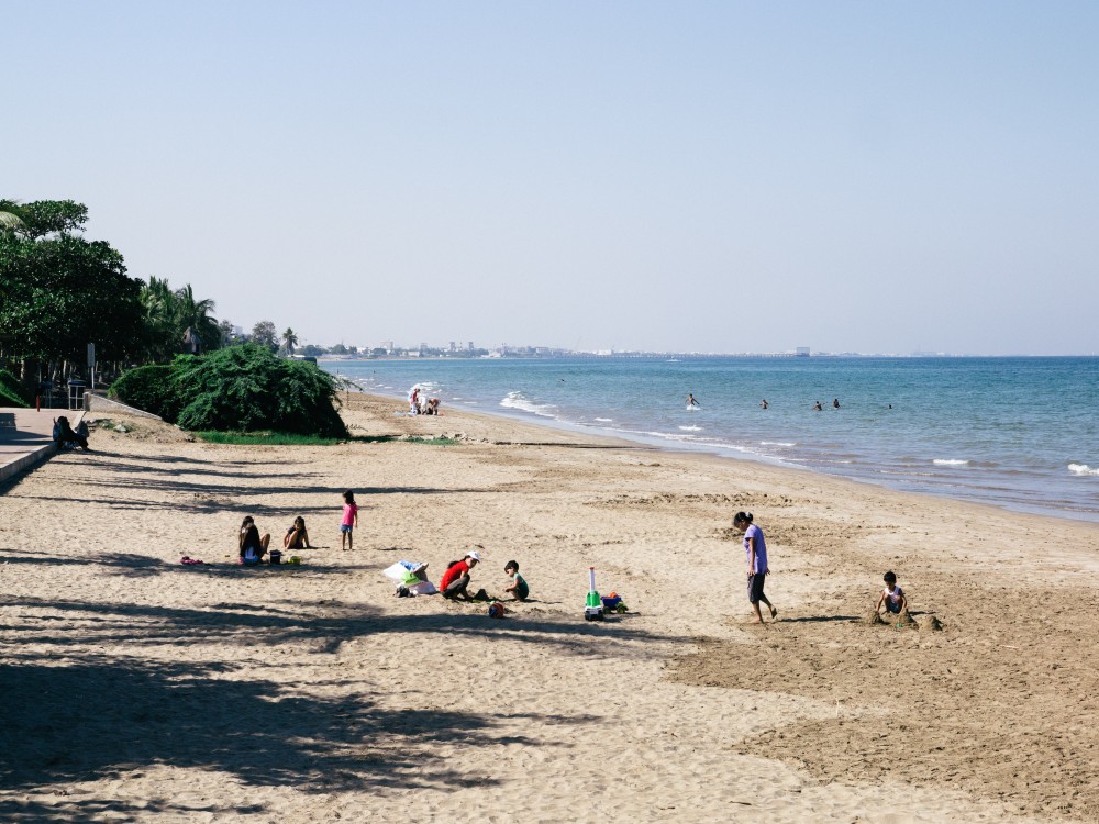 Qurum Beach