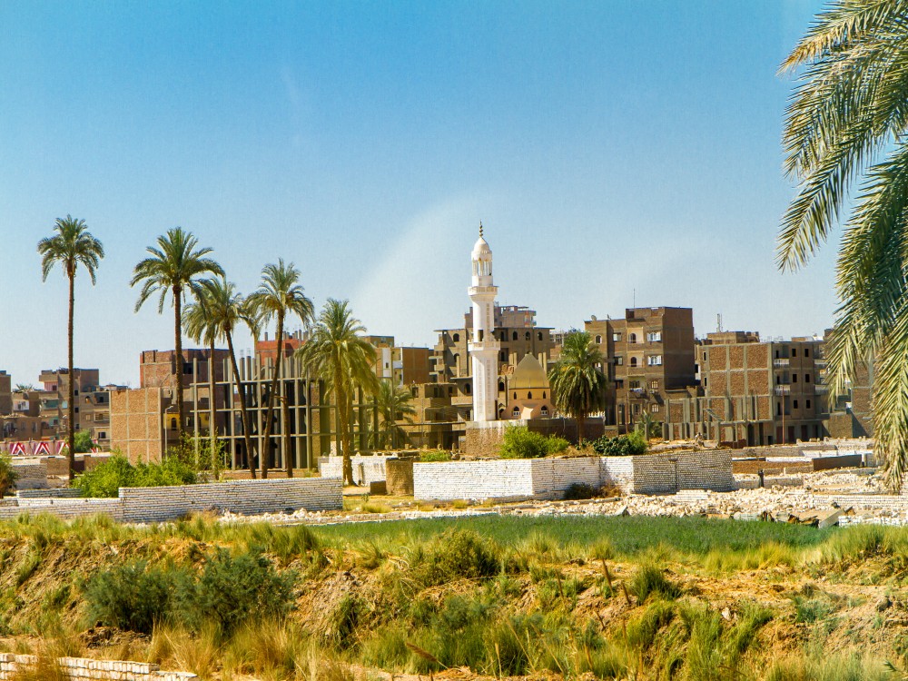 Qena 
