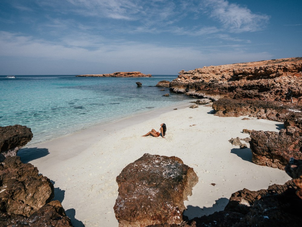 Dimaniyat Islands