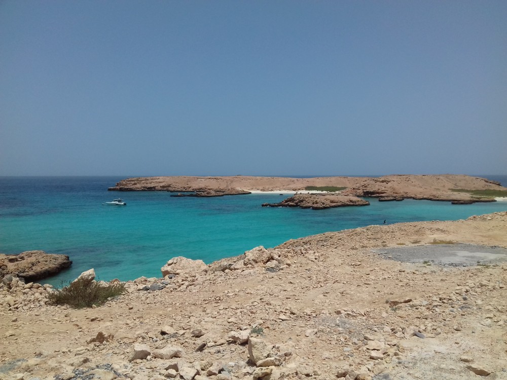 Dimaniyat Islands
