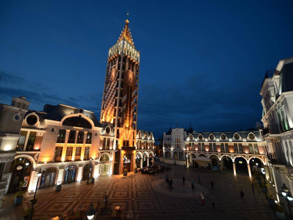 Batumi Piazza