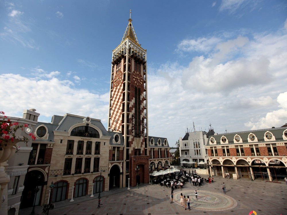 Batumi Piazza