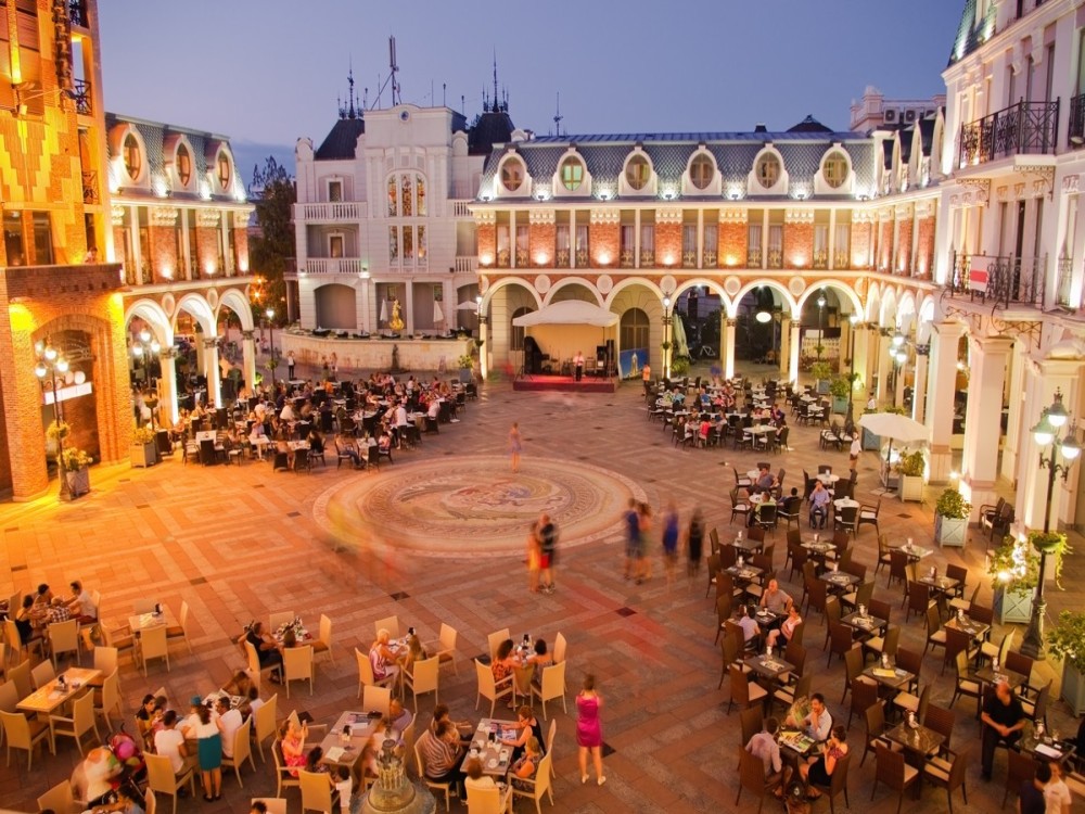 Batumi Piazza