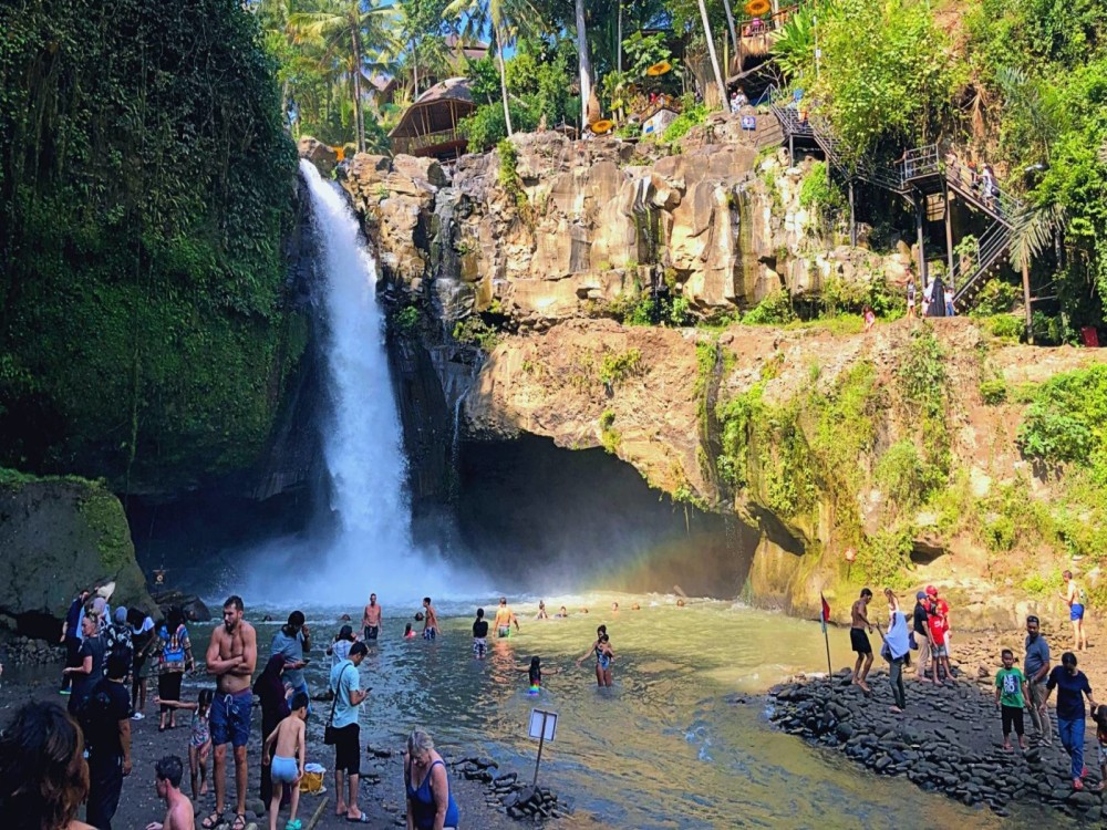 Tegenungan Waterfall