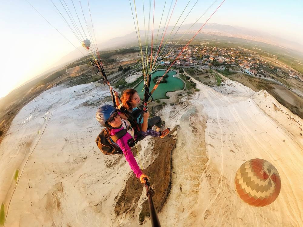 Pamukkale: Pamukkale Paragliding | ®ExcursionMania
