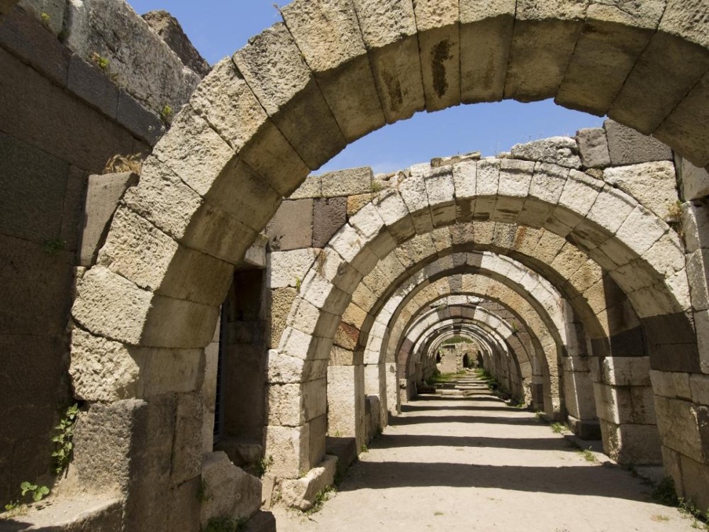 Agora