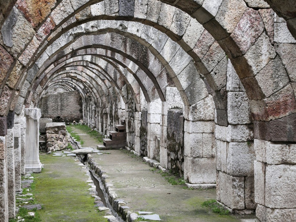 Agora