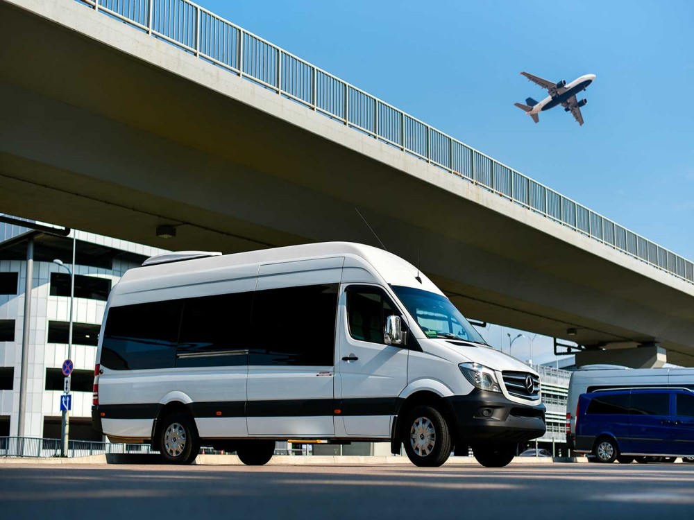 How long is a transfer from the airport to Marmaris