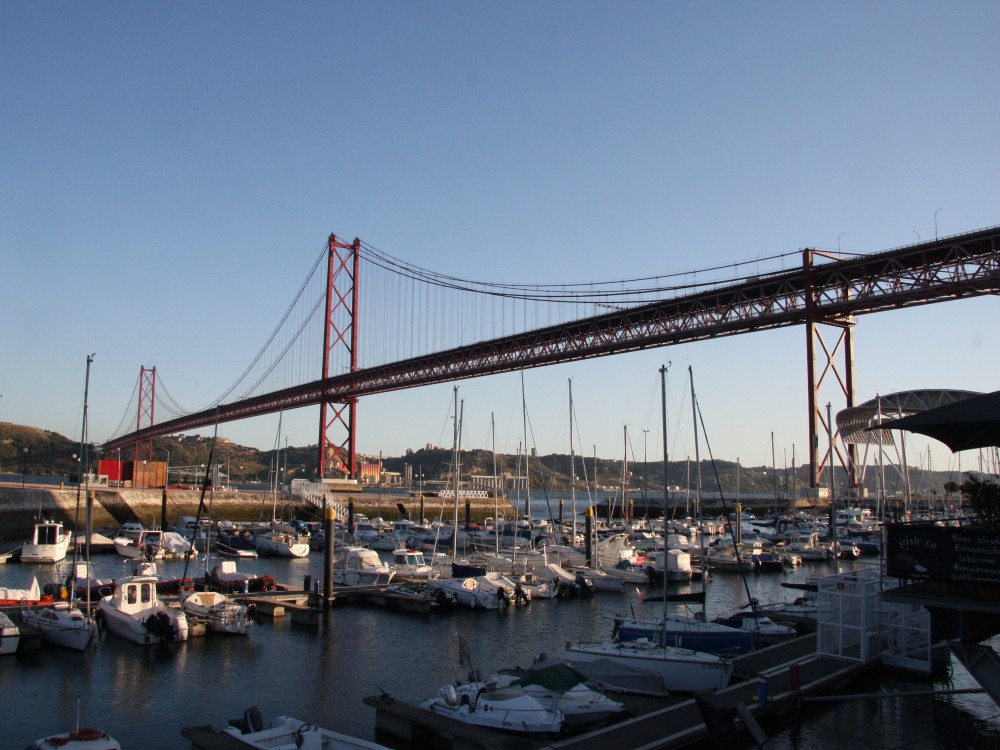 25th of April Bridge