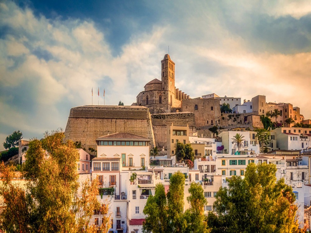 Dalt Vila