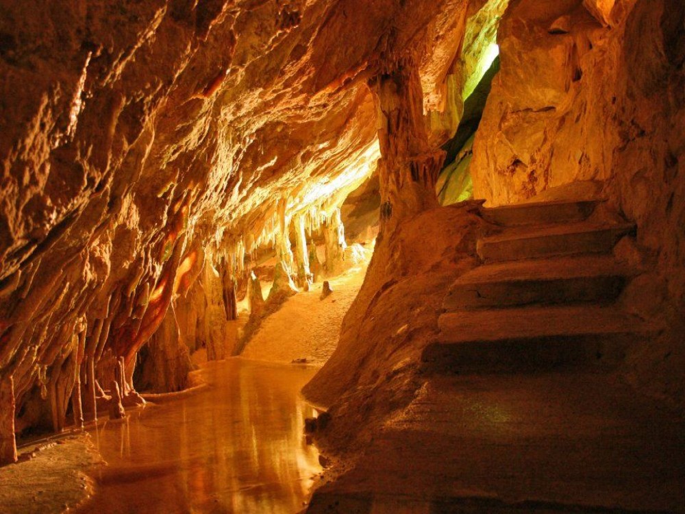 Can Marca Caves