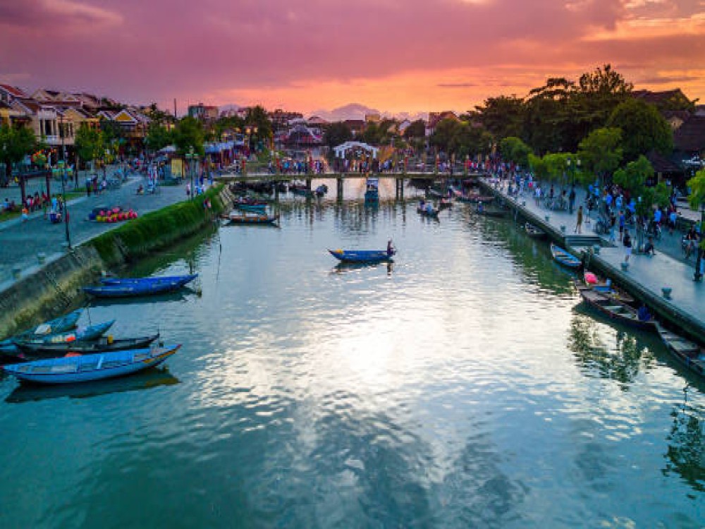Thu Bon River