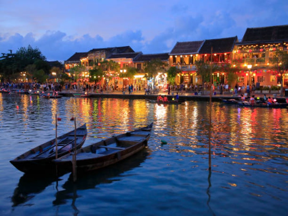 Thu Bon River
