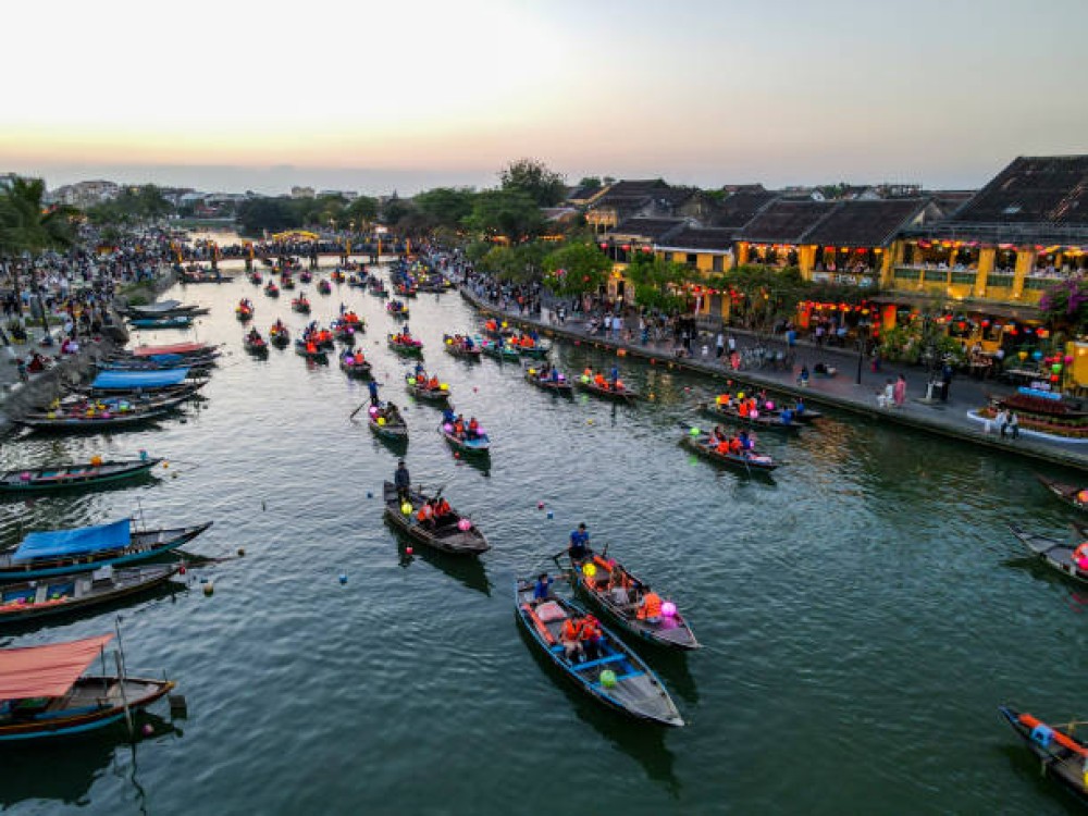 Thu Bon River